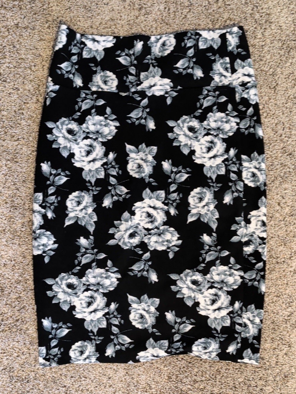 LuLaRoe Black Pencil Skirt with White Floral Print